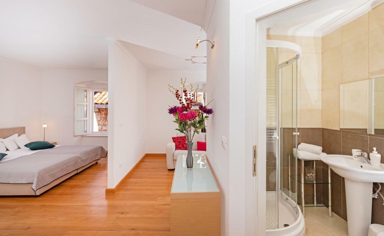 Apartments Feri Dubrovnik Luaran gambar